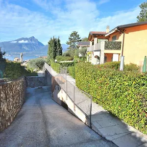 Bardino With Pool And Lake View , Torri Del Benaco Italien